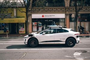 Waymo-Driver-autonomous-driving-crash-reductions